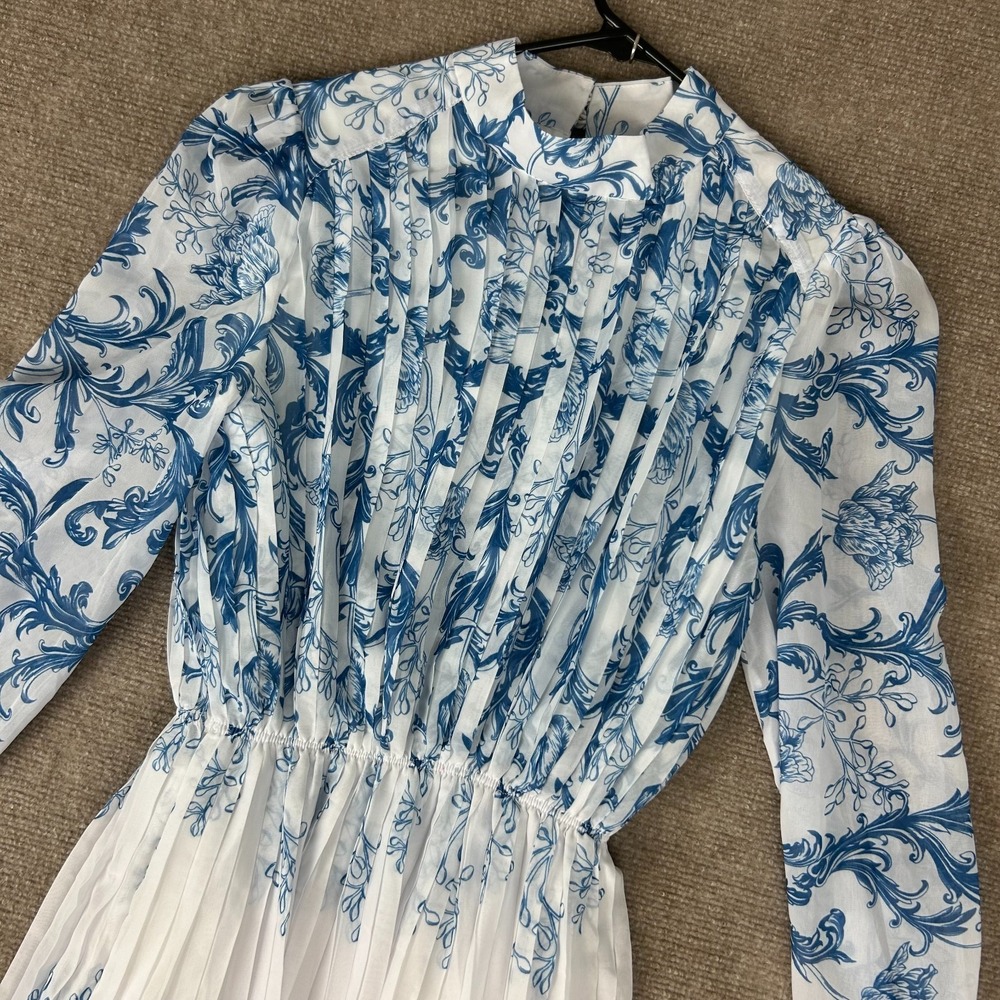 Commense Maxi Dress Womens XS White Blue Geo Print Cinch Waist Pleated Cocktail